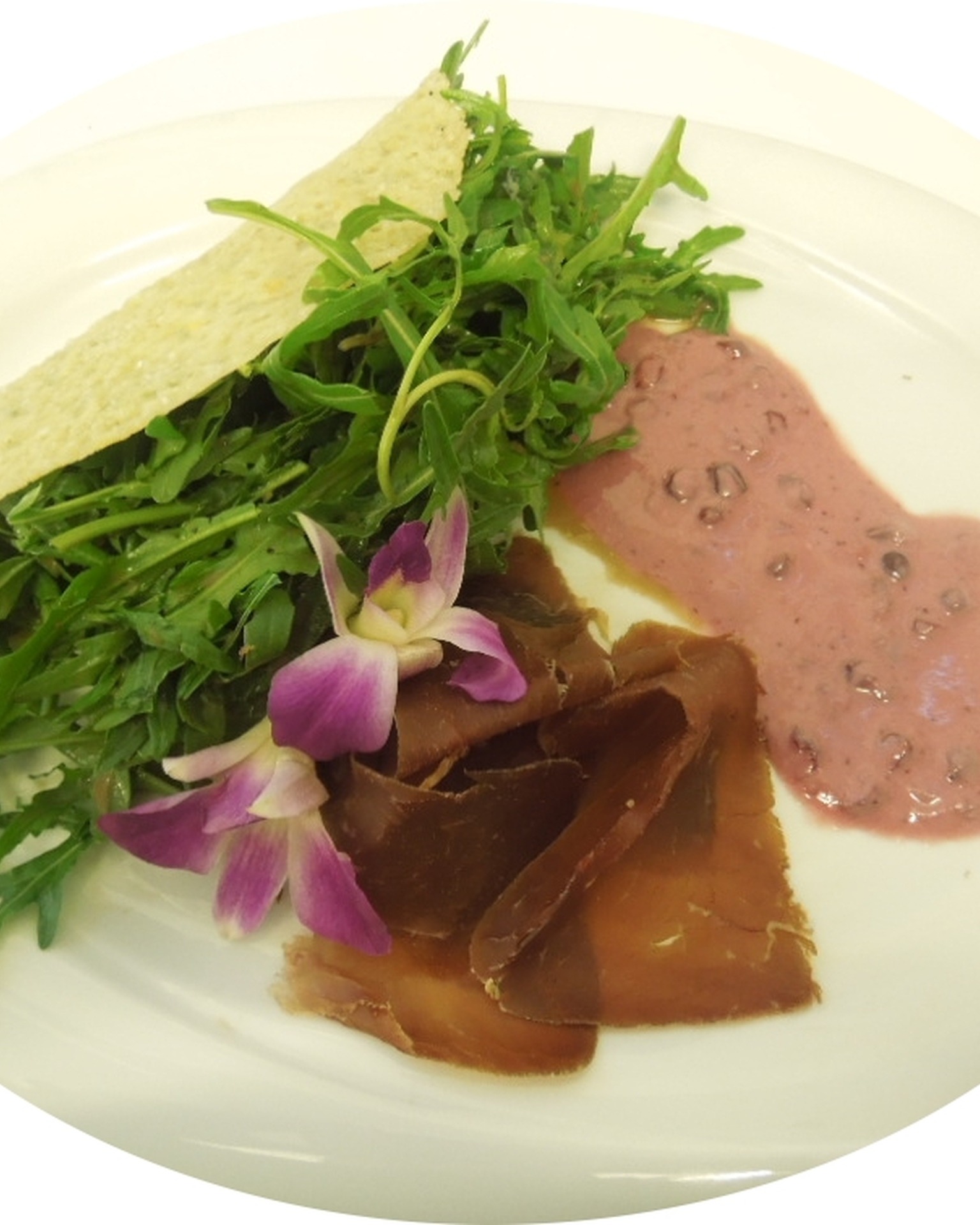 Rucola im Parmesanröllchen- relexa Salate zum Nachmachen