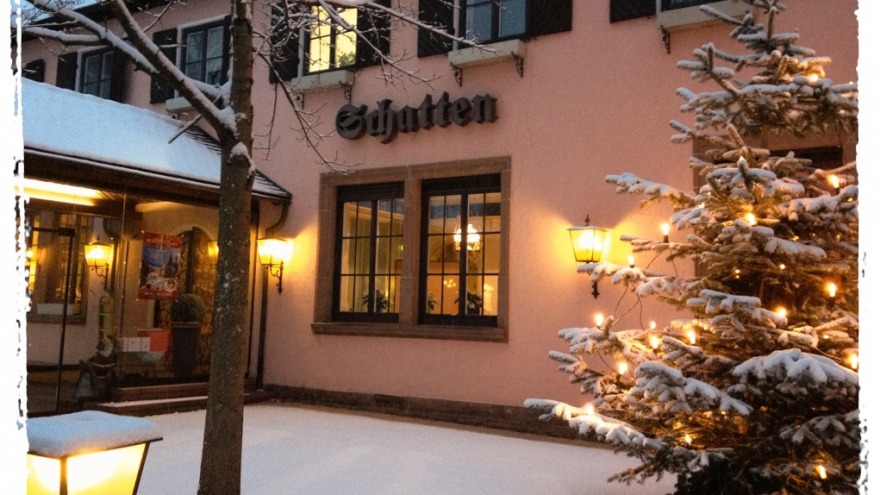 Weihnachtlicher Schatten